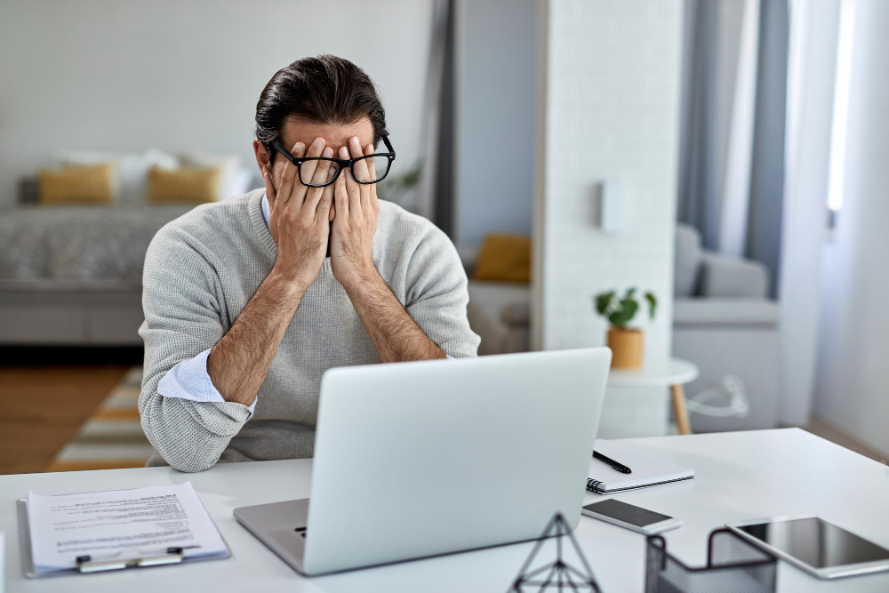 Retour de vacances : comment gérer sa boîte mail qui déborde ?