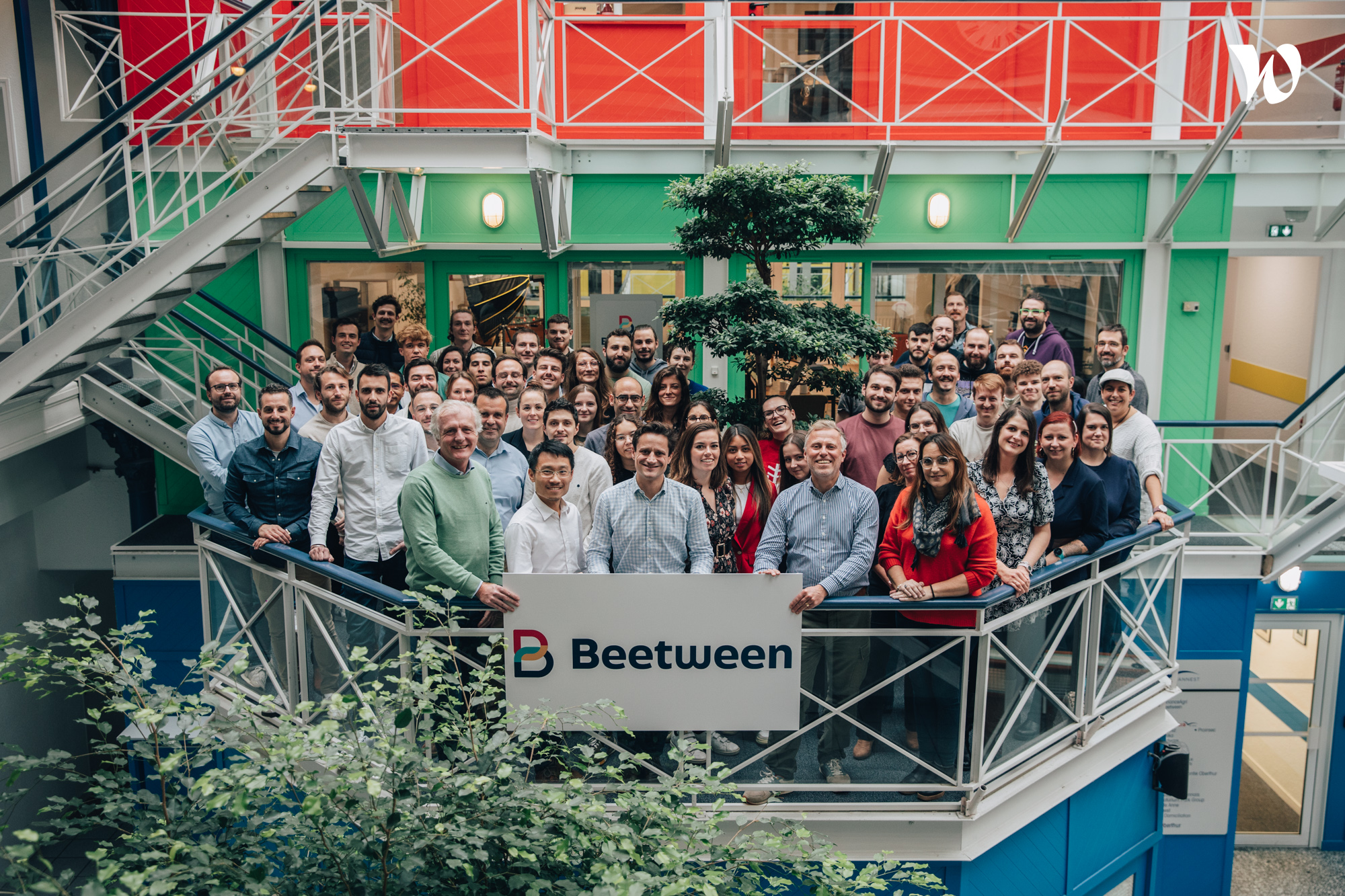beetween 2000 1